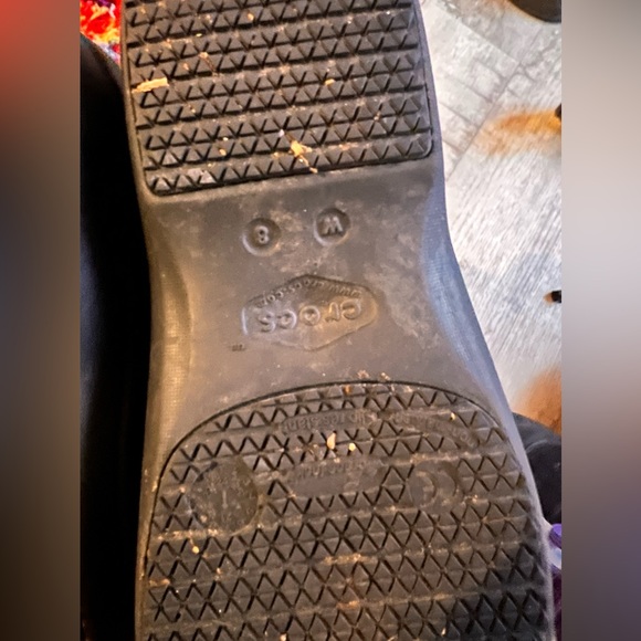 Crocs work shoes size 8 cheetah print - Picture 2 of 5